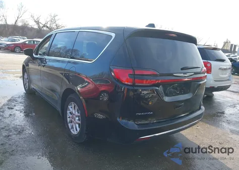 2023 Chrysler Pacifica Touring L z USA, uszkodzony, nr VIN 2C4RC1BG6PR624903
